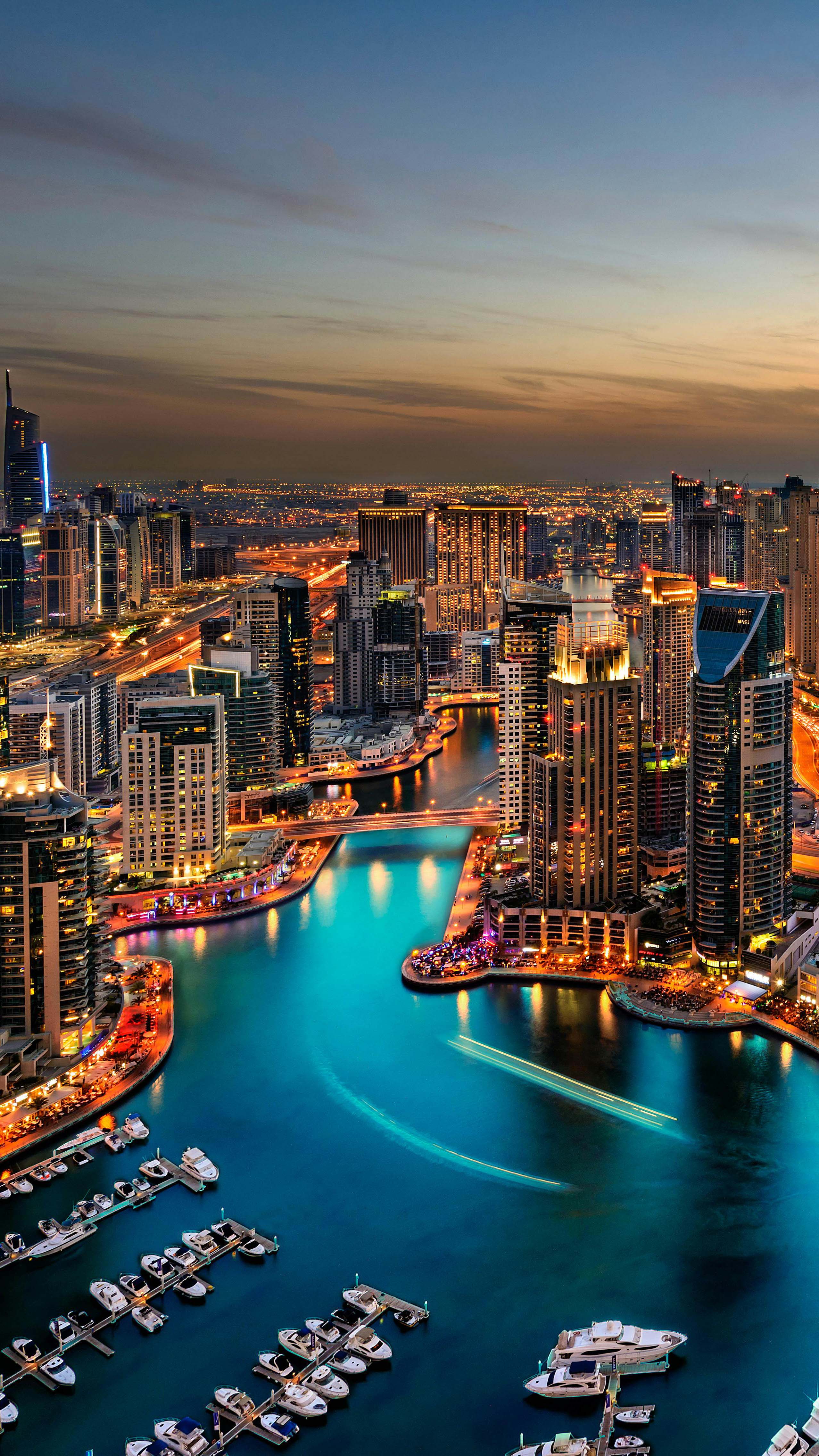 Why Invest in Dubai?